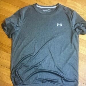 Under Armour Men's Gray T-Shirt